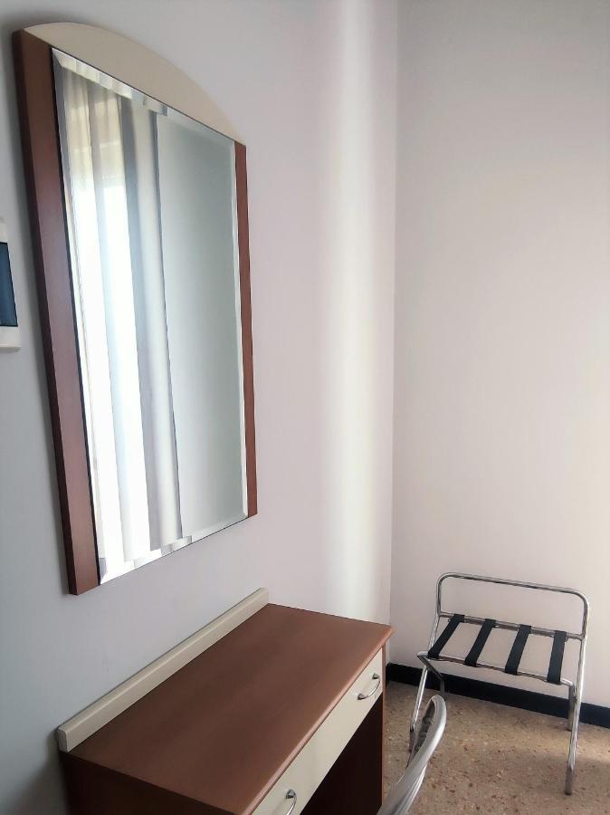 Hotel Ardesia Rimini Exterior photo